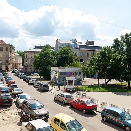 Near Opera Apartment