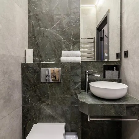 Near Opera 아파트